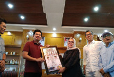 Direktur RB Media Grup Silaturahmi ke Bupati Bengkulu Utara: Dukung Gaungkan Program Arie-Sumarno