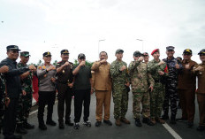 Latihan Perdana Kopassus di Bengkulu, 78 Prajurit Terjun dari Hercules di Danau Dendam
