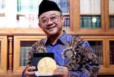 Mendikdasmen Abdul Mu'ti Akan Kaji Ulang Ujian Nasional dan Pengangkatan Guru PPPK 