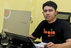 Kisah Diyan, Santri yang Merajut Mimpi Lewat Logo Sekolah Garuda