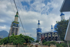 Bidang Cipta Karya Ngaku Sudah Tegur Rekanan Soal K3 Rehab Masjid Agung Sultan Abdullah