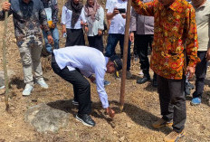 Launching Tanam Jagung Serentak di Tik Jeniak, Ini Pesan Wabup Bambang