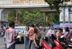  Lewati Kepahiang Ratusan Pelajar Konvoi dan Kenakan Baju Coret-coret