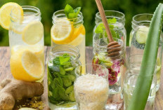 8 Elixir Alami: Air Penyembuh Sederhana yang Gampang Kamu Buat di Rumah