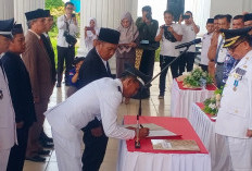 Kukuhkan Jabatan 8 Tahun, Bupati Kepahiang Ingatkan Kades Wajib Jalankan 5 Tugas, Apa Saja?