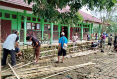 Wali Murid SDN 7 Seberang Musi Gotong Royong 