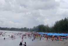 Pantai Jakat Bengkulu Tetap jadi Primadona Wisatawan