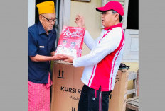 Gubernur Rohidin Beri Bantuan kepada Veteran di Kepahiang