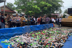 Polda Bengkulu Musnahkan Ribuan Miras dan Rokok Ilegal Hasil Operasi Pekat