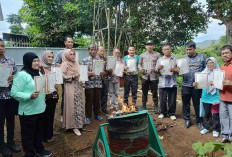 Disdikbud Kepahiang Musnahkan Ratusan Lembar Blangko Ijazah Tidak Terpakai