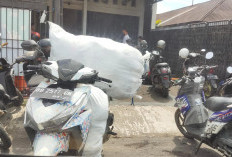 Jelang Lebaran Belanja Online di Kepahiang Meningkat, Kurir Antarkan Ratusan Paket Setiap Hari