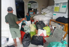 Peduli Banjir Sumatera: Kelurahan Pasar Ujung Kepahiang Beri Bantuan Pakaian Layak Pakai