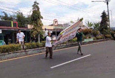 Papan Ucapan untuk Pelakor Dicopot dan Disimpan di Kantor Desa Taba Tebelet