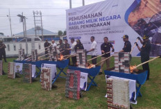 Rokok Ilegal Senilai Rp 2 Miliar Dimusnahkan