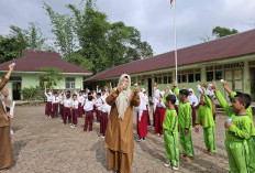 Pelajar SDN 22 Kepahiang Diberikan Obat Cacing