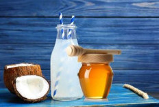 Berikut Ini 3 Khasiat Air Kelapa Campur Madu