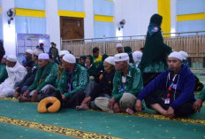 50 jema'ah umroh gratis reward Pemkab Rejang Lebong pulang dengan selamat