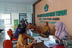 Biaya Keberangkatan Haji Tahun Ini Diwacanakan Turun Hingga Rp 4 Juta