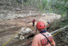  Fenomena Langka! Masuk dalam Lobang, Air Sungai di Blitar Kering Tanpa Sisa