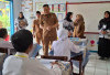 Bupati Bengkulu Tengah Janji Bantu Anak Terkendala Biaya Sekolah 