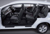 Mengintip Fitur Canggih dan Mewah Toyota Innova Reborn 2025