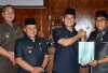 Wabup Hendri Sampaikan Nota Pengantar RAPBD-P dan 5 Raperda