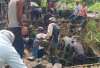 Bangun Gorong-gorong Jebol: Warga Karang Endah Kabupaten Kepahiang Gotong royong