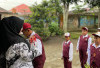 Jelang Masuk Kelas, Pelajar SDN 5 Kepahiang Wajib Bersalaman